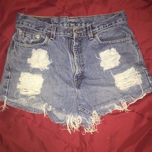 Custom high waisted Levi’s shorts